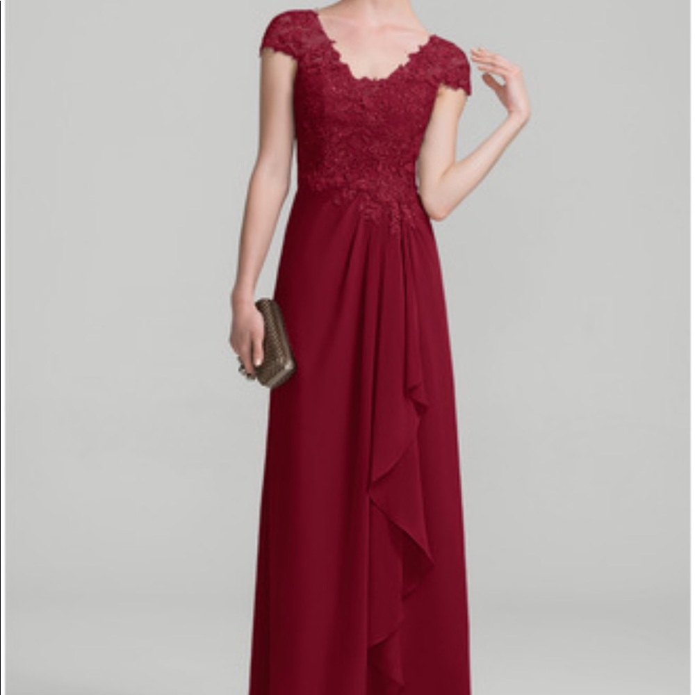 MOB Dress NWT